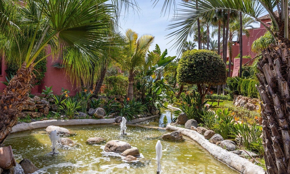 Appartement de luxe avec jardin à vendre dans un complexe balnéaire sur le nouveau Golden Mile entre Marbella et Estepona 55286