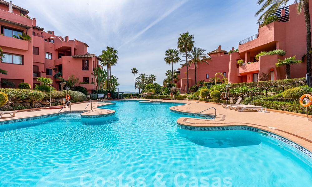 Appartement de luxe avec jardin à vendre dans un complexe balnéaire sur le nouveau Golden Mile entre Marbella et Estepona 55305