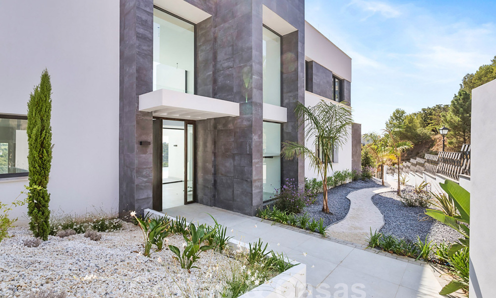Nouvelle villa de luxe moderne à vendre avec vue panoramique à Marbella - Benahavis 61445