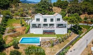 Villa de luxe indépendante de style andalou à vendre dans un environnement naturel à Marbella - Benahavis 55231 