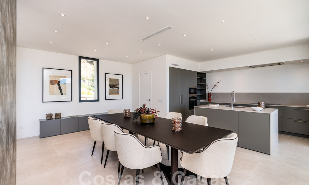 Villa de luxe indépendante de style andalou à vendre dans un environnement naturel à Marbella - Benahavis 55245