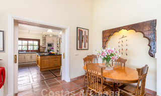 Villa de luxe espagnole à vendre avec vue panoramique dans une communauté fermée entourée par la nature à Marbella - Benahavis 55331 