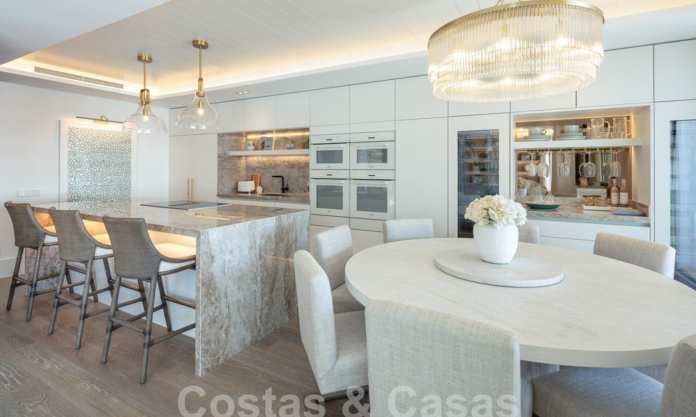 Penthouse de luxe à vendre avec vue frontale sur la mer à Puente Romano sur le Golden Mile de Marbella 55087