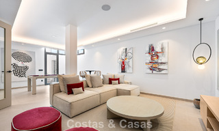 Spacieuse villa contemporaine de luxe située sur le front de golf avec vue sur la montagne La Concha à Nueva Andalucia, Marbella 786391 