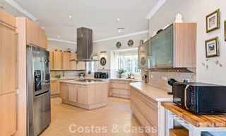 Maison luxueuse de style andalou avec vue sur la mer dans la vallée du golf de Nueva Andalucia, Marbella 779173 