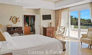 Maison luxueuse de style andalou avec vue sur la mer dans la vallée du golf de Nueva Andalucia, Marbella 779185 