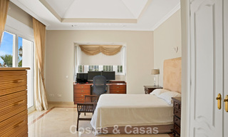 Maison luxueuse de style andalou avec vue sur la mer dans la vallée du golf de Nueva Andalucia, Marbella 779192 