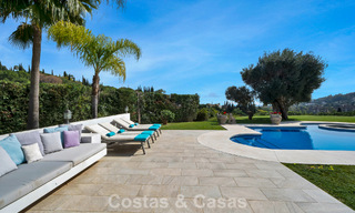 Maison luxueuse de style andalou avec vue sur la mer dans la vallée du golf de Nueva Andalucia, Marbella 779208 