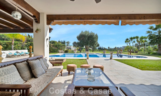 Maison luxueuse de style andalou avec vue sur la mer dans la vallée du golf de Nueva Andalucia, Marbella 779213 