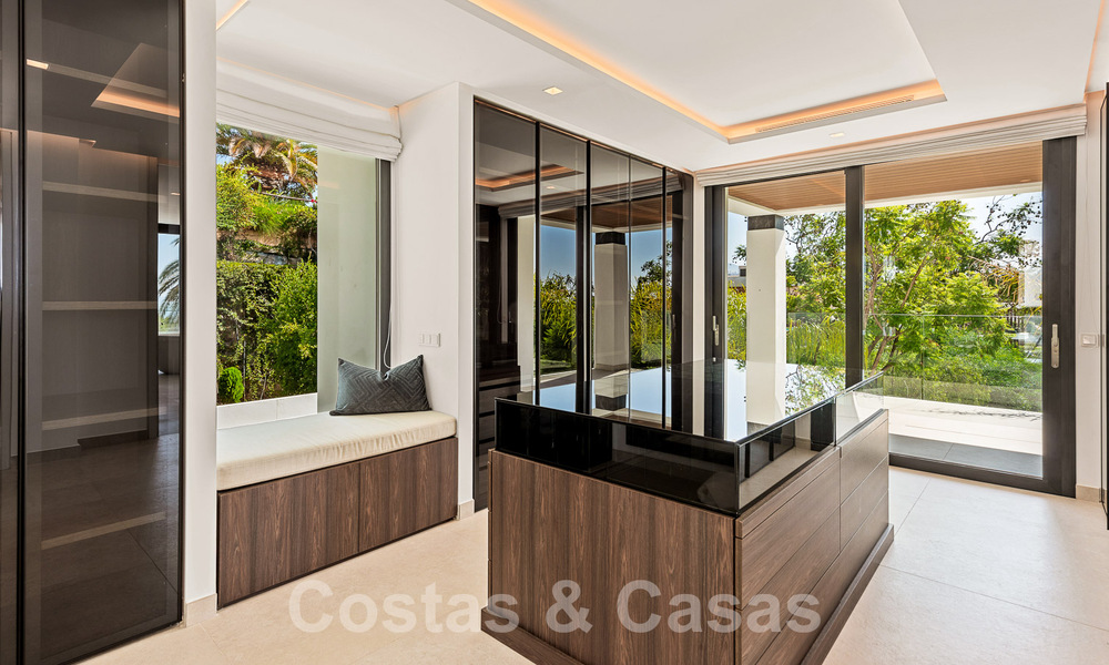 Villa neuve, moderniste et design à vendre avec vue sur le terrain de golf dans un resort de golf, Marbella - Benahavis 55482