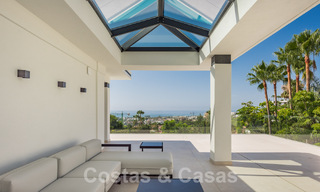 Villa neuve, moderniste et design à vendre avec vue sur le terrain de golf dans un resort de golf, Marbella - Benahavis 55487 