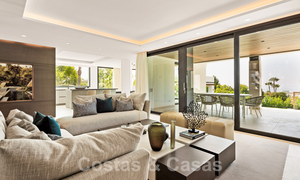 Villa neuve, moderniste et design à vendre avec vue sur le terrain de golf dans un resort de golf, Marbella - Benahavis 55495
