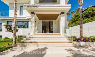 Villa neuve, moderniste et design à vendre avec vue sur le terrain de golf dans un resort de golf, Marbella - Benahavis 55505 