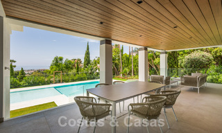 Villa neuve, moderniste et design à vendre avec vue sur le terrain de golf dans un resort de golf, Marbella - Benahavis 55510 