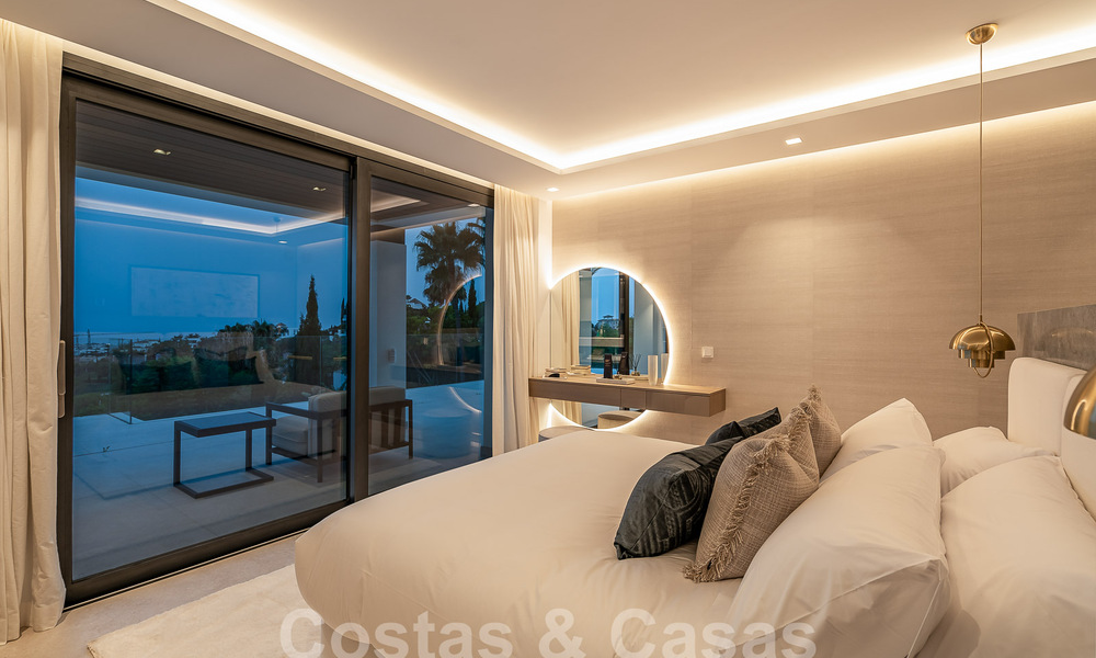 Villa neuve, moderniste et design à vendre avec vue sur le terrain de golf dans un resort de golf, Marbella - Benahavis 55518
