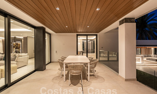 Villa neuve, moderniste et design à vendre avec vue sur le terrain de golf dans un resort de golf, Marbella - Benahavis 55543 