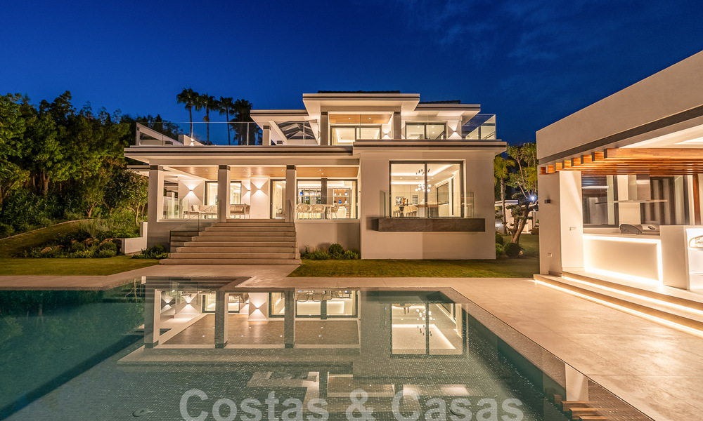 Villa neuve, moderniste et design à vendre avec vue sur le terrain de golf dans un resort de golf, Marbella - Benahavis 55548