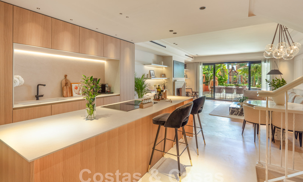 Charmante maison de ville à vendre à distance de marche de la plage, sur le Golden Mile de Marbella 58111