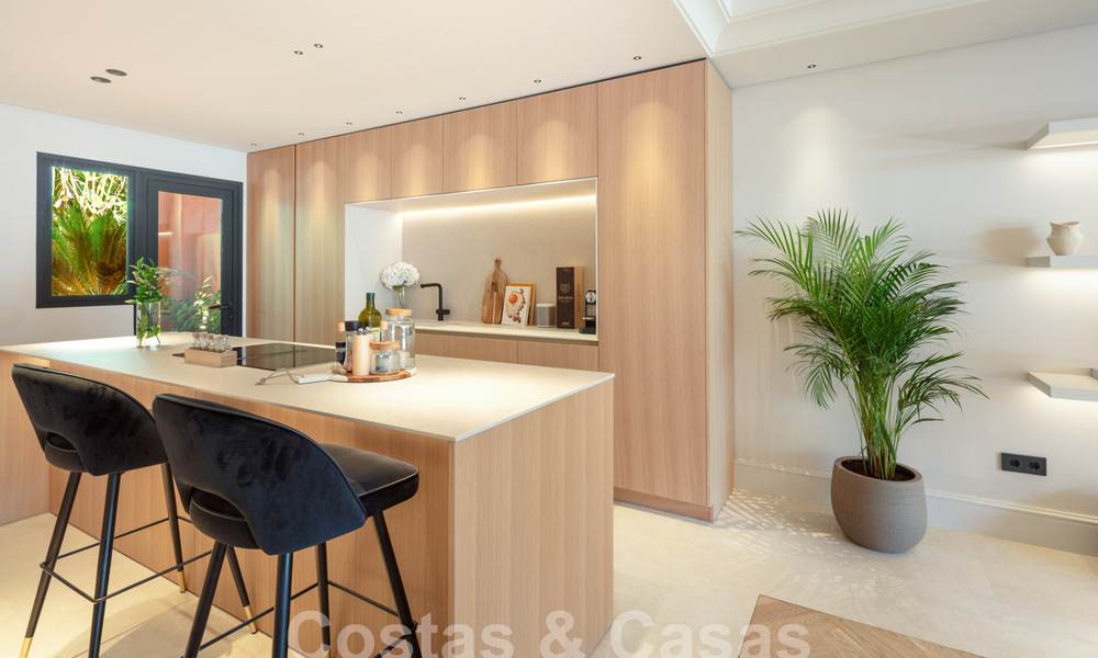 Charmante maison de ville à vendre à distance de marche de la plage, sur le Golden Mile de Marbella 58113