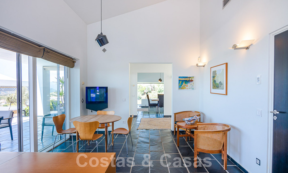 Spacieuse villa de luxe à vendre avec vue panoramique sur la mer sur un grand terrain à Mijas, Costa del Sol 55596