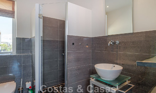 Spacieuse villa de luxe à vendre avec vue panoramique sur la mer sur un grand terrain à Mijas, Costa del Sol 55606 