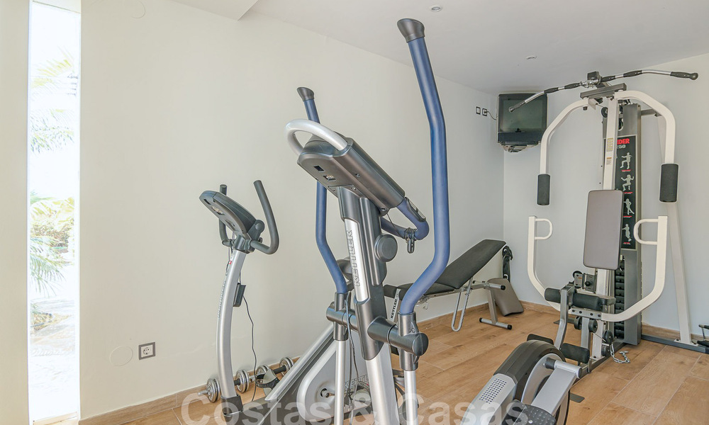 Spacieuse villa de luxe à vendre avec vue panoramique sur la mer sur un grand terrain à Mijas, Costa del Sol 55607