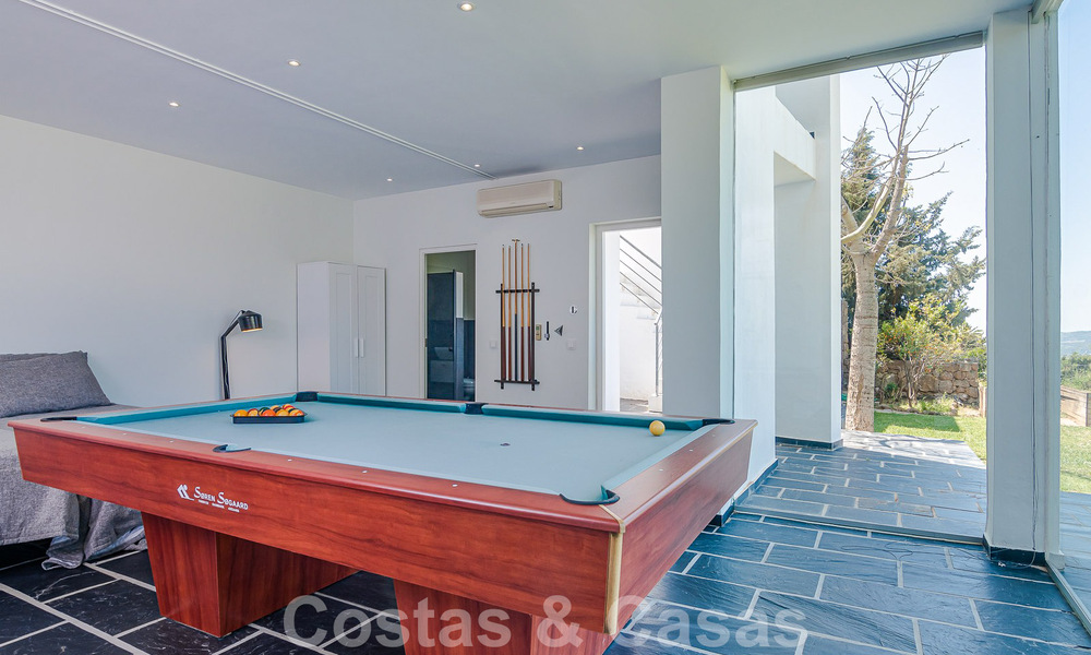 Spacieuse villa de luxe à vendre avec vue panoramique sur la mer sur un grand terrain à Mijas, Costa del Sol 55608