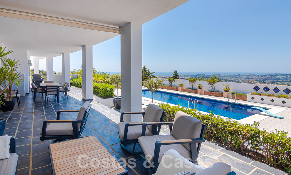 Spacieuse villa de luxe à vendre avec vue panoramique sur la mer sur un grand terrain à Mijas, Costa del Sol 55613