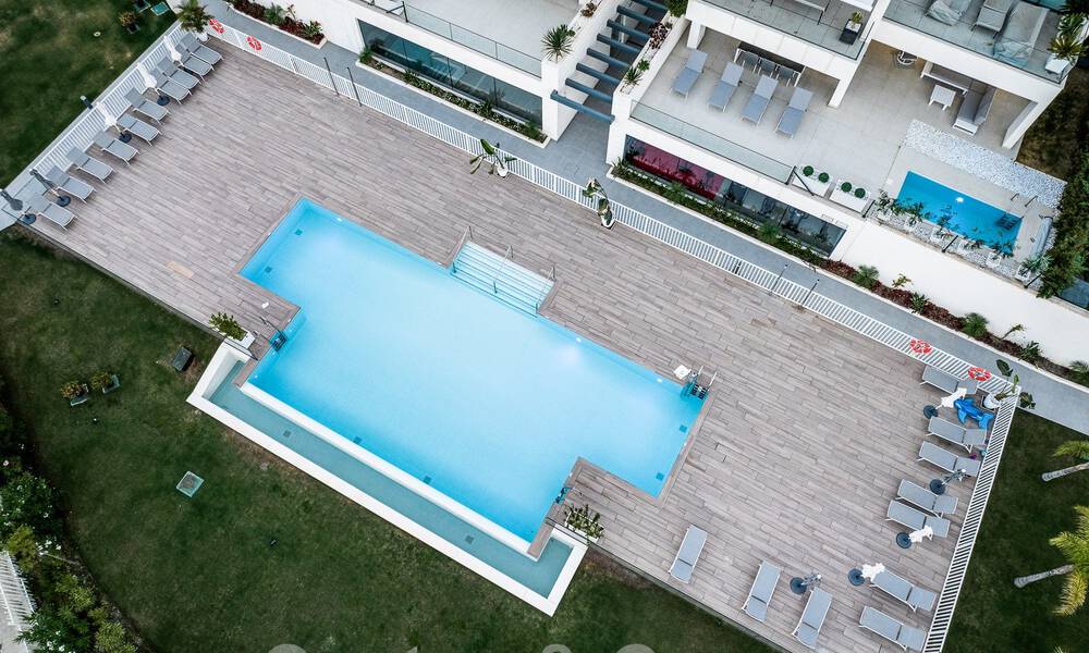 Luxueux appartement moderne au rez-de-chaussée avec piscine privée et vue sur la mer, à Marbella - Benahavis 55625
