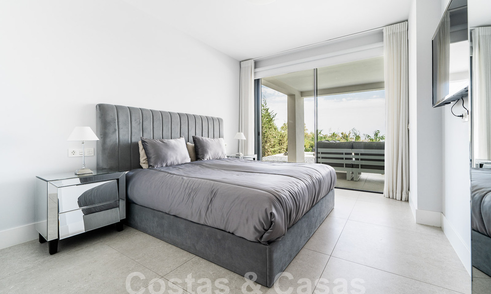 Luxueux appartement moderne au rez-de-chaussée avec piscine privée et vue sur la mer, à Marbella - Benahavis 55626