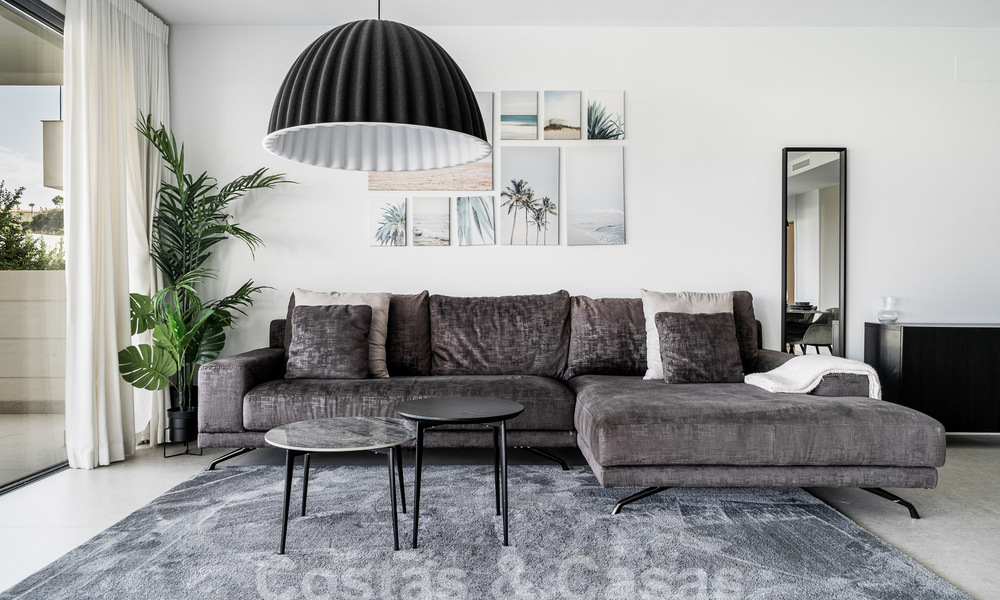 Luxueux appartement moderne au rez-de-chaussée avec piscine privée et vue sur la mer, à Marbella - Benahavis 55634