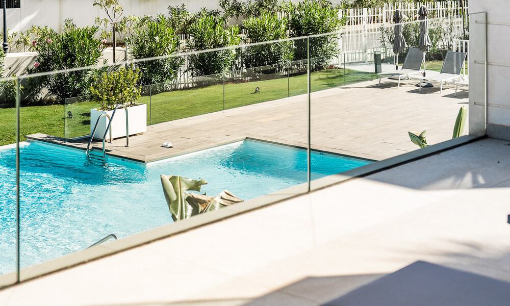 Luxueux appartement moderne au rez-de-chaussée avec piscine privée et vue sur la mer, à Marbella - Benahavis 55643