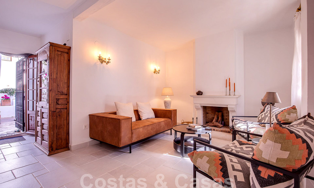 Belle maison pittoresque au charme andalou à vendre à deux pas de la plage à Guadalmina Baja, Marbella 55393