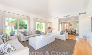 Luxueuse villa méditerranéenne de plain-pied à vendre dans un quartier résidentiel isolé du Golden Mile, Marbella 55734 