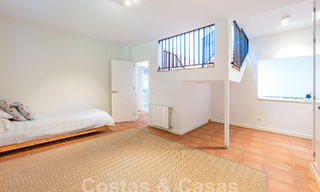 Luxueuse villa méditerranéenne de plain-pied à vendre dans un quartier résidentiel isolé du Golden Mile, Marbella 55740 