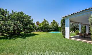 Luxueuse villa méditerranéenne de plain-pied à vendre dans un quartier résidentiel isolé du Golden Mile, Marbella 55745 