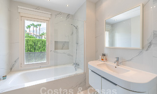 Luxueuse villa méditerranéenne de plain-pied à vendre dans un quartier résidentiel isolé du Golden Mile, Marbella 55752 