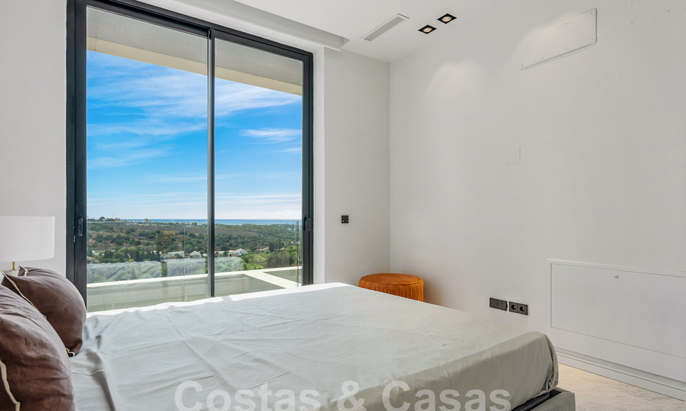 Nouvelle villa design et moderne à vendre avec vue imprenable sur la mer dans un complexe de golf cinq étoiles à Marbella - Benahavis 55845