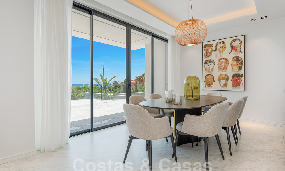 Nouvelle villa design et moderne à vendre avec vue imprenable sur la mer dans un complexe de golf cinq étoiles à Marbella - Benahavis 55869