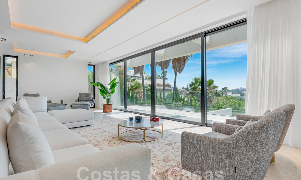 Nouvelle villa design et moderne à vendre avec vue imprenable sur la mer dans un complexe de golf cinq étoiles à Marbella - Benahavis 55870
