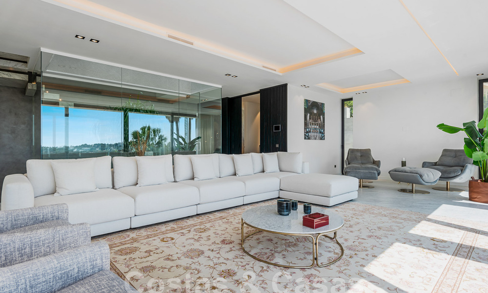 Nouvelle villa design et moderne à vendre avec vue imprenable sur la mer dans un complexe de golf cinq étoiles à Marbella - Benahavis 55871