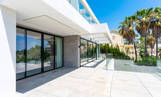 Nouvelle villa design et moderne à vendre avec vue imprenable sur la mer dans un complexe de golf cinq étoiles à Marbella - Benahavis 55887 