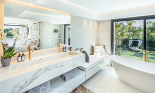 Villa supérieure rénovée de style moderne à vendre au cœur de la vallée du golf de Nueva Andalucia, Marbella 56045 