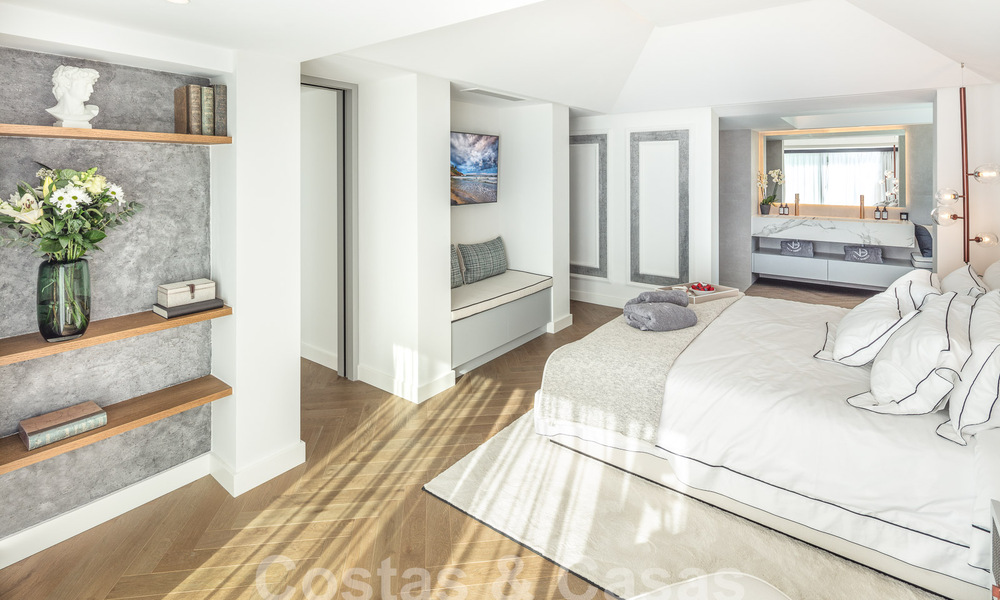 Villa supérieure rénovée de style moderne à vendre au cœur de la vallée du golf de Nueva Andalucia, Marbella 56047
