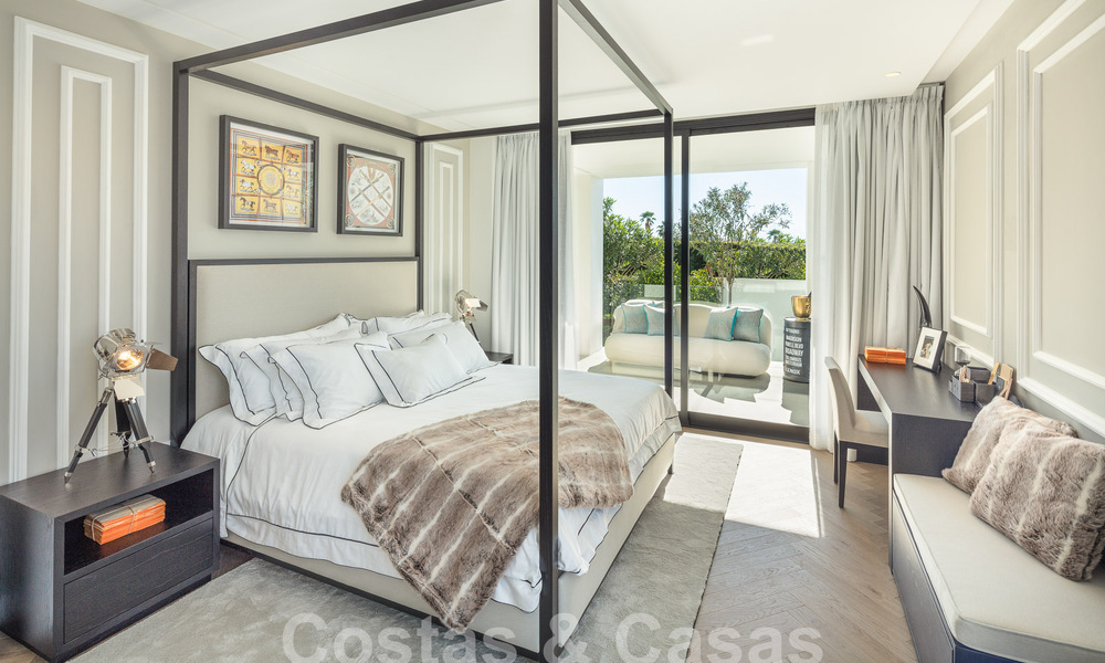 Villa supérieure rénovée de style moderne à vendre au cœur de la vallée du golf de Nueva Andalucia, Marbella 56056