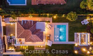 Villa supérieure rénovée de style moderne à vendre au cœur de la vallée du golf de Nueva Andalucia, Marbella 56071 