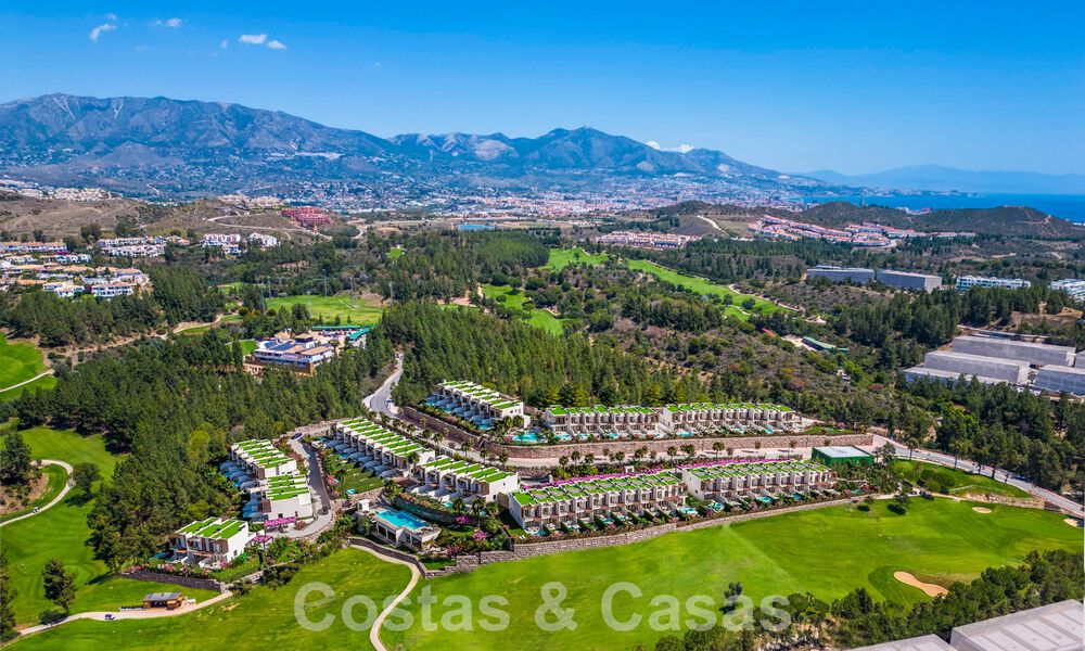 Nouveau projet de maisons mitoyennes à vendre, à deux pas du club de golf de Mijas Costa, Costa del Sol 61202