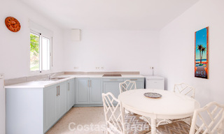 Villa de plain-pied à vendre à quelques pas de la plage sur le nouveau Golden Mile entre Marbella et Estepona 56489 