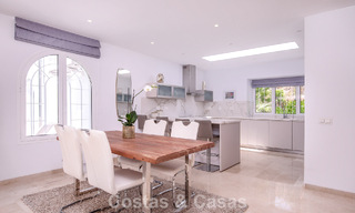 Villa de plain-pied à vendre à quelques pas de la plage sur le nouveau Golden Mile entre Marbella et Estepona 56492 