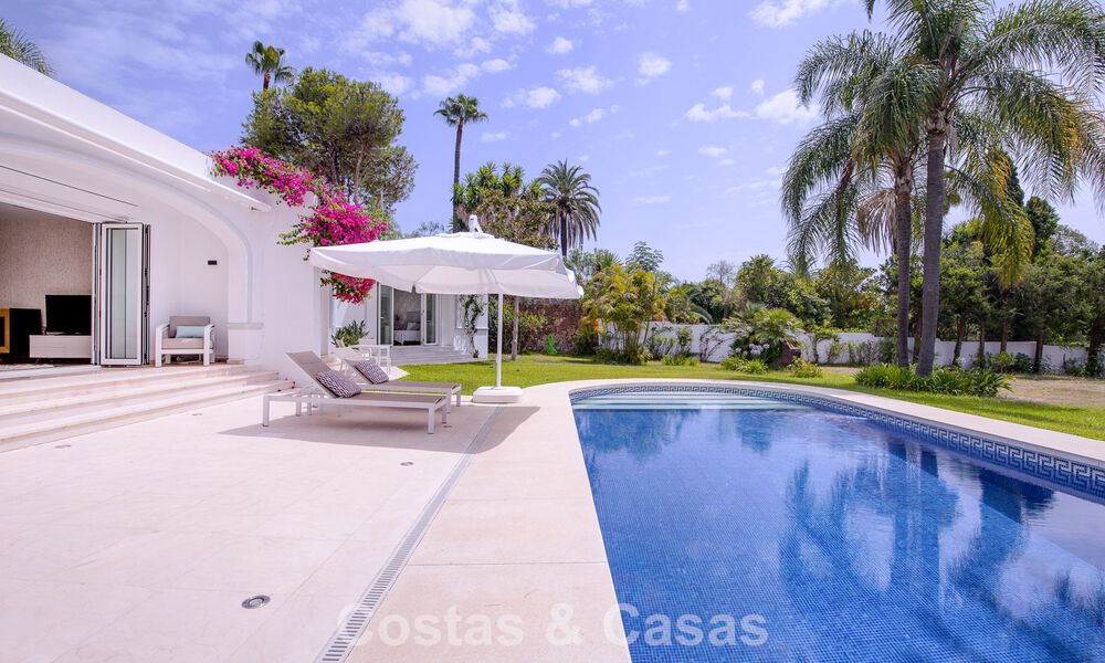 Villa de plain-pied à vendre à quelques pas de la plage sur le nouveau Golden Mile entre Marbella et Estepona 56510